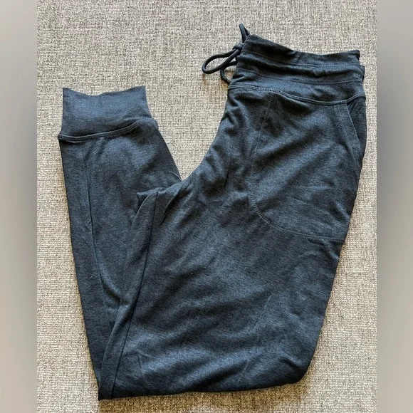 LOLË Women’s Lounge Pant - Picture 6 of 10